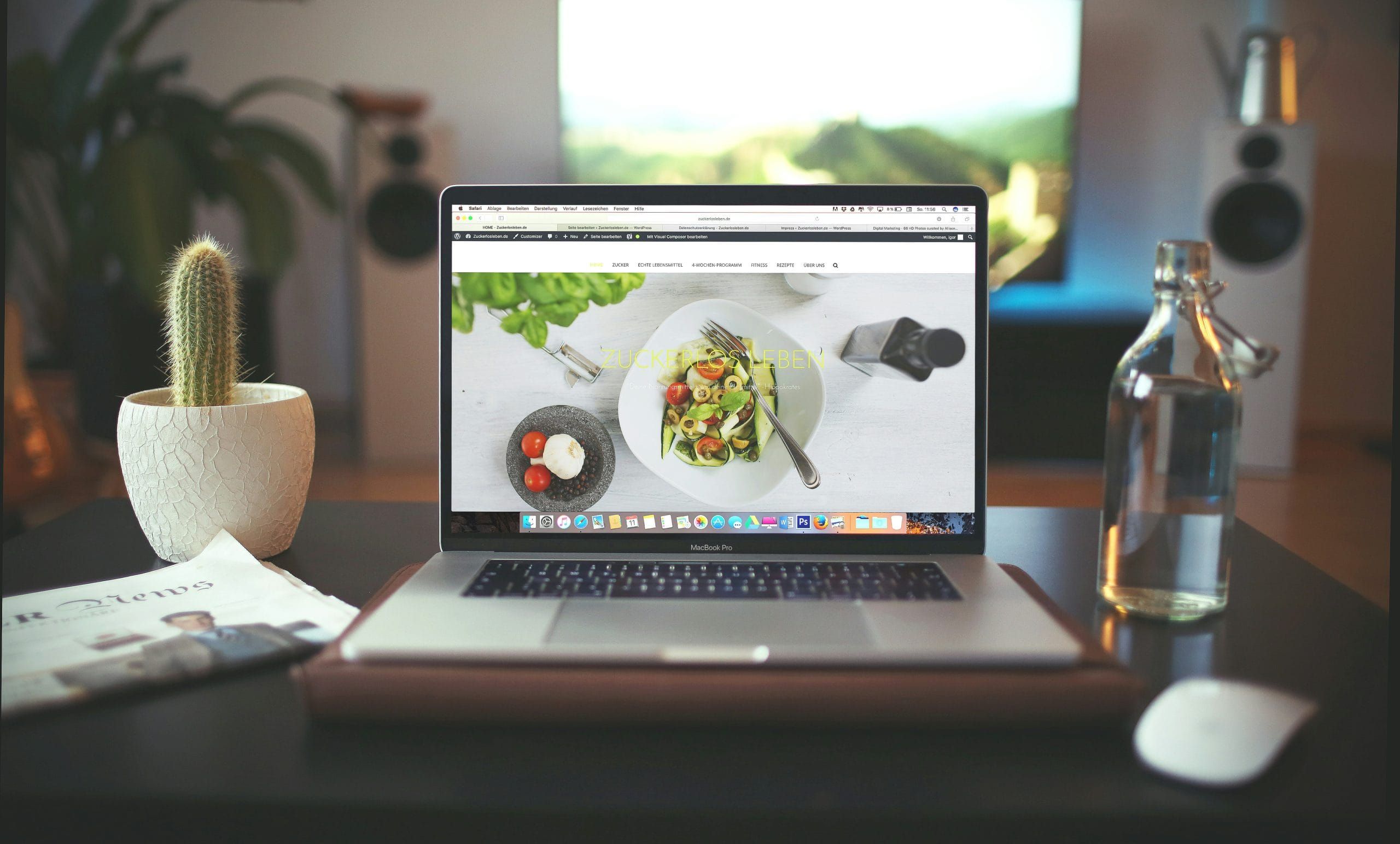 11 B2B Landing Page Examples for Your Inspiration (+ Template)