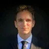 Headshot of Victor Enselmann