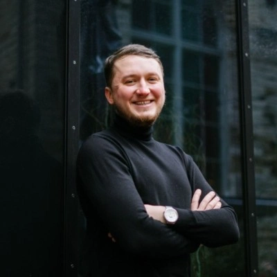 Yevheniy Tymoshenko.
